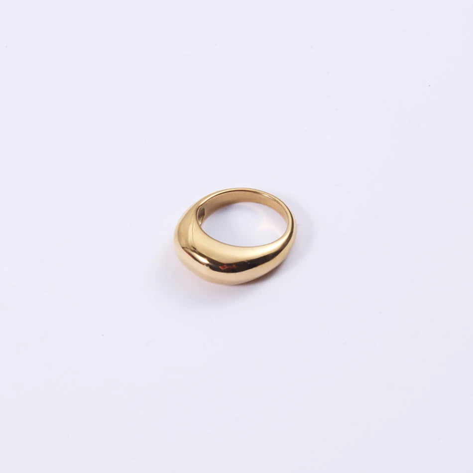 Minimal Dome Gold Ring