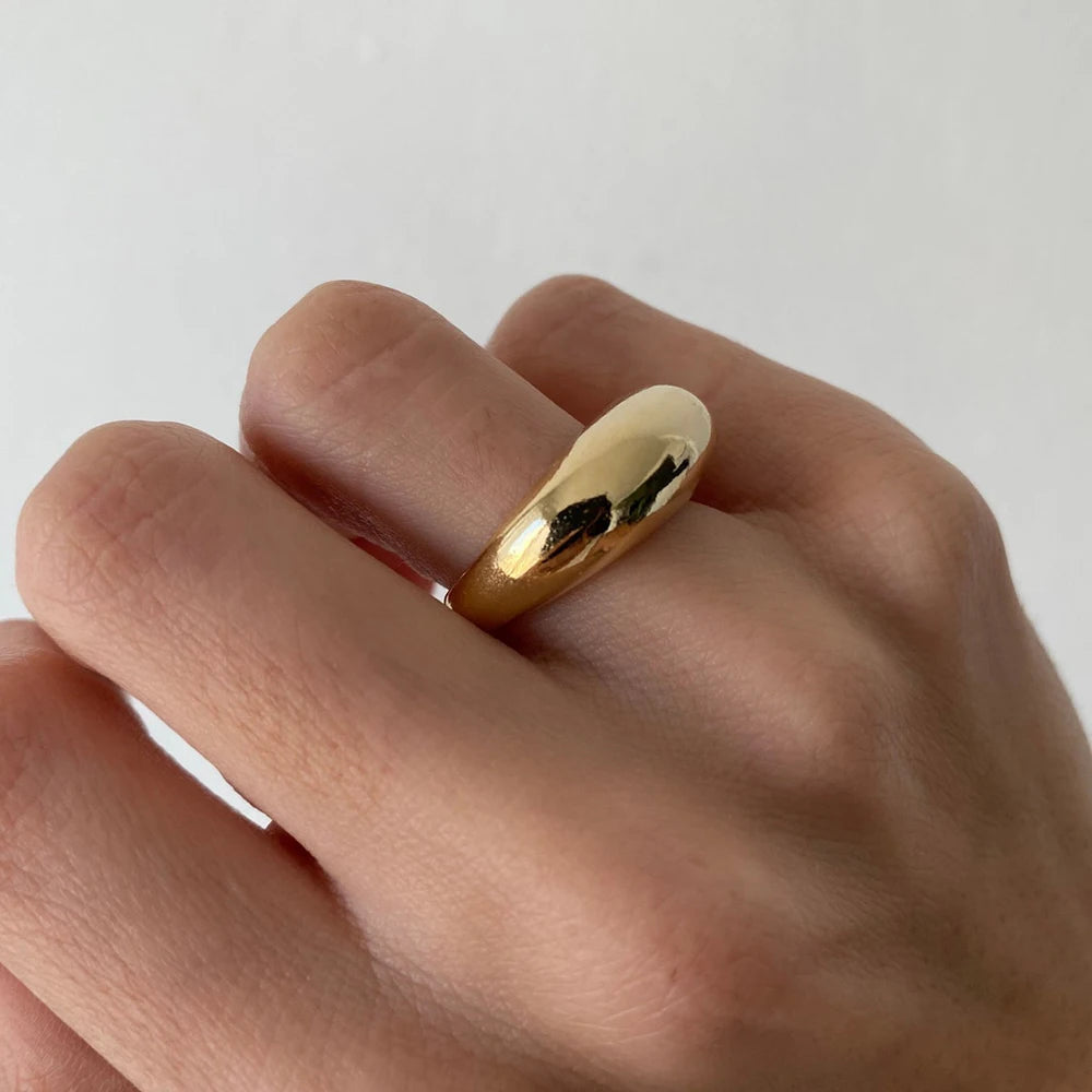 Minimal Dome Gold Ring