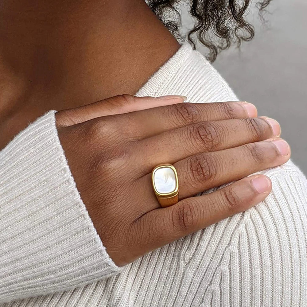 Vintage Pearl Gold Ring